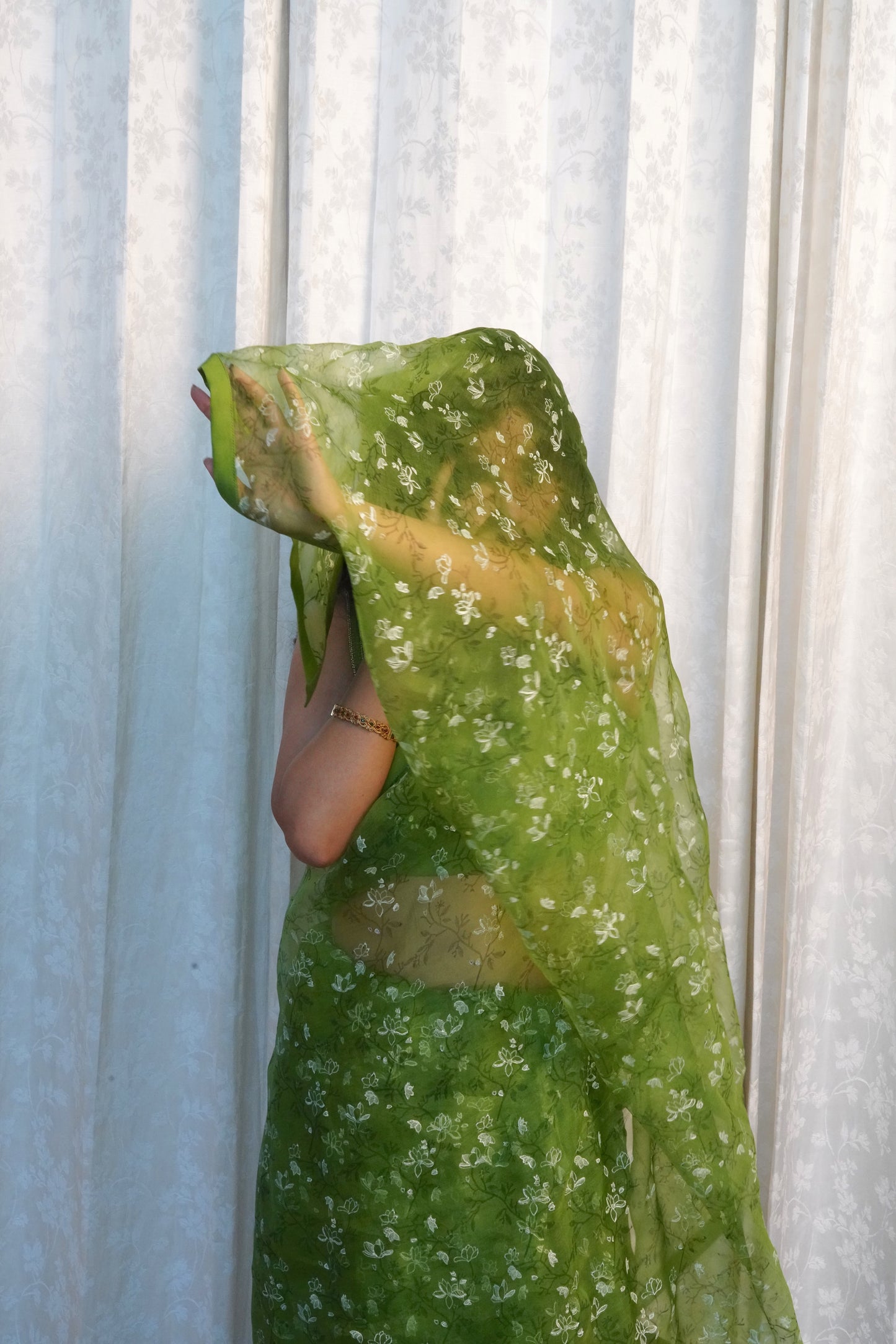 Wild Green Organza Saree- Shola Blossom