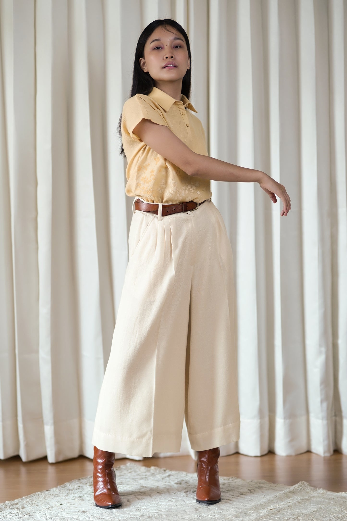 ivory pleated pants