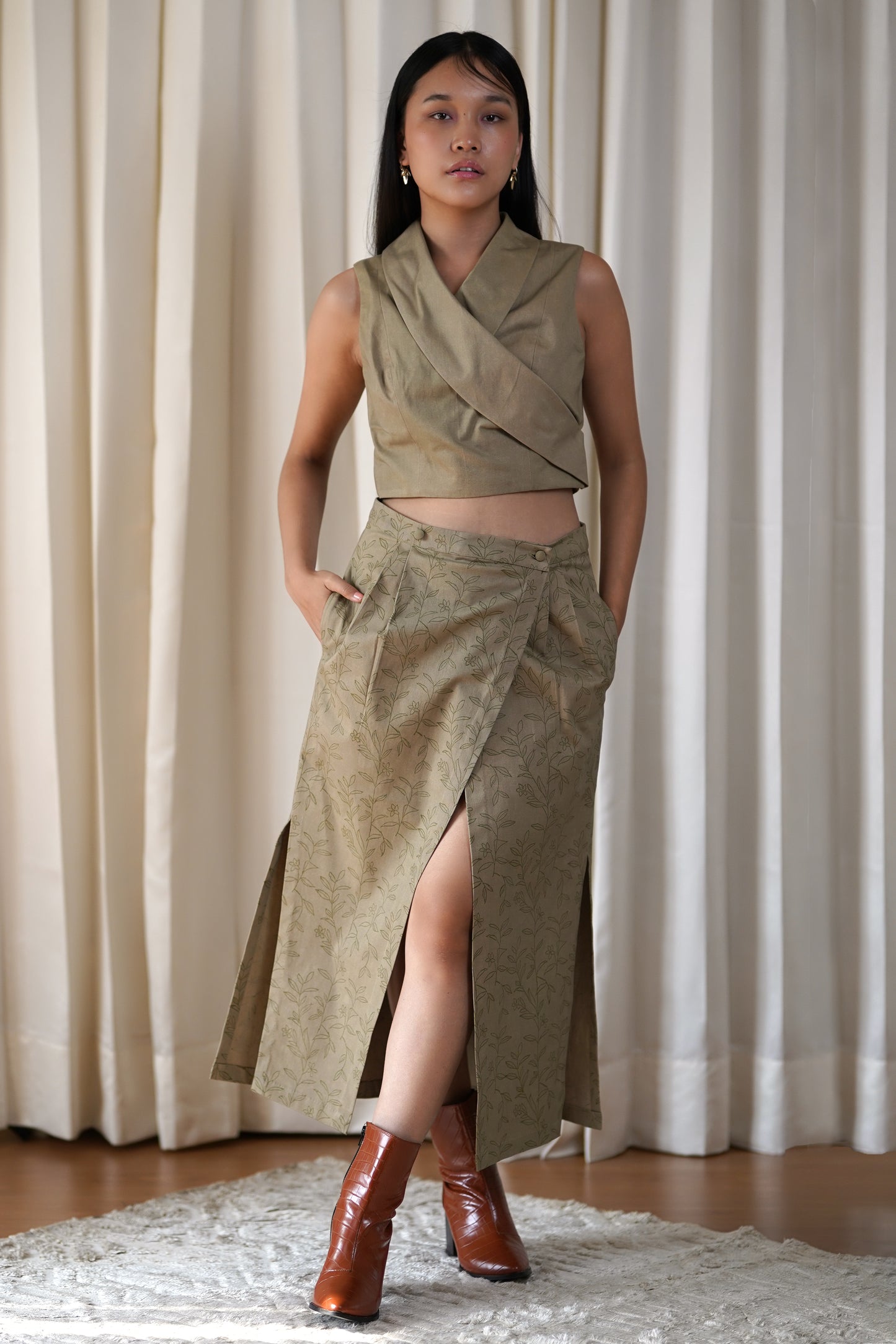 Pleated skirt