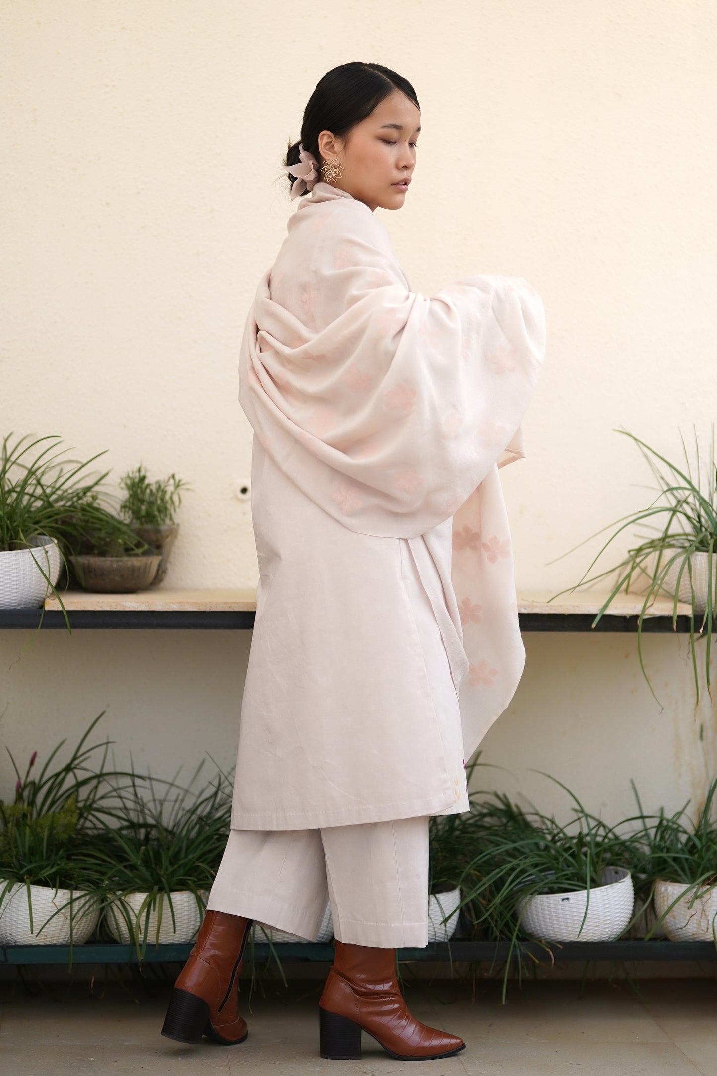 Blush printed shawl