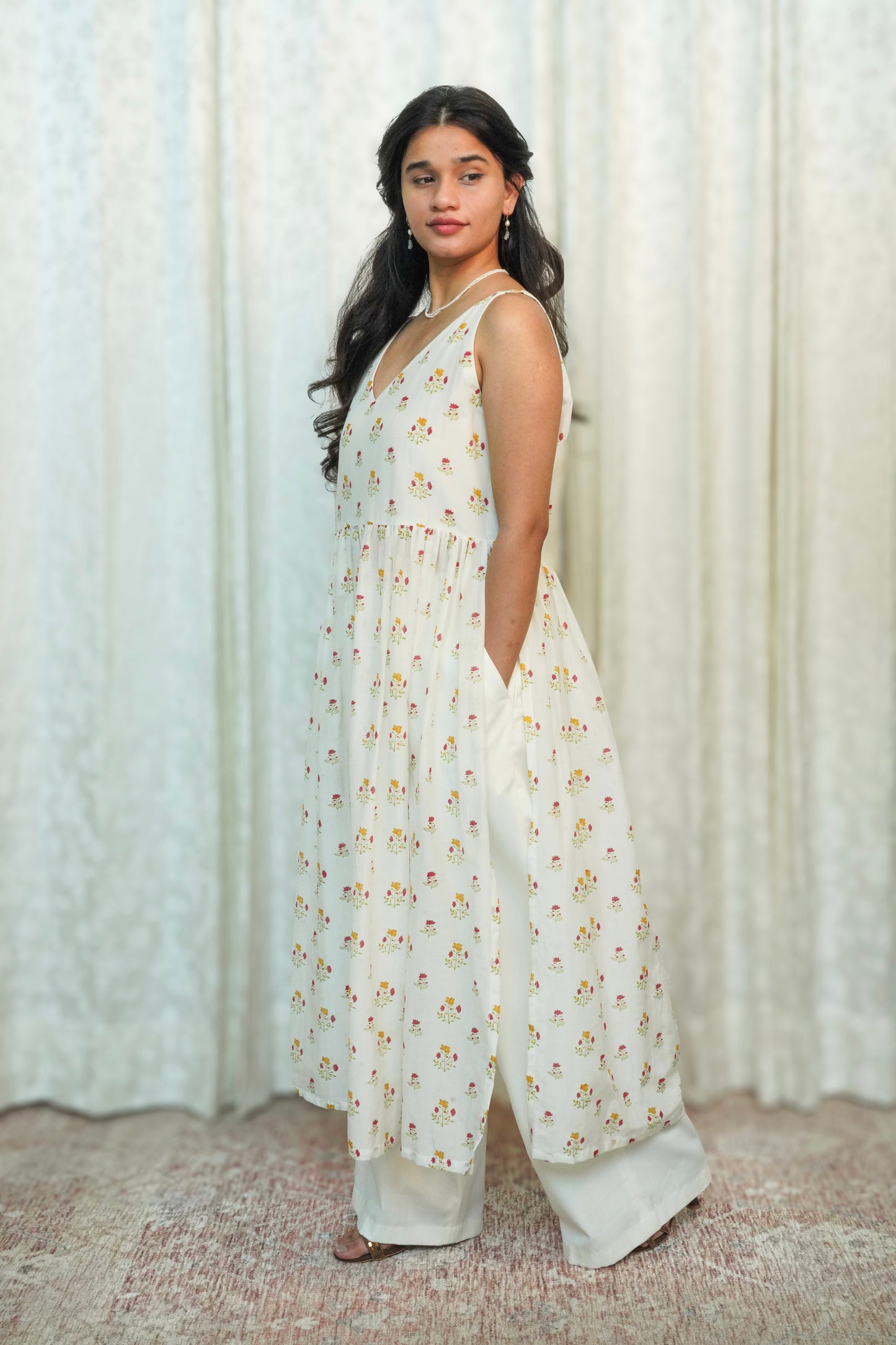 Ivory Wildflower Sprig Tunic