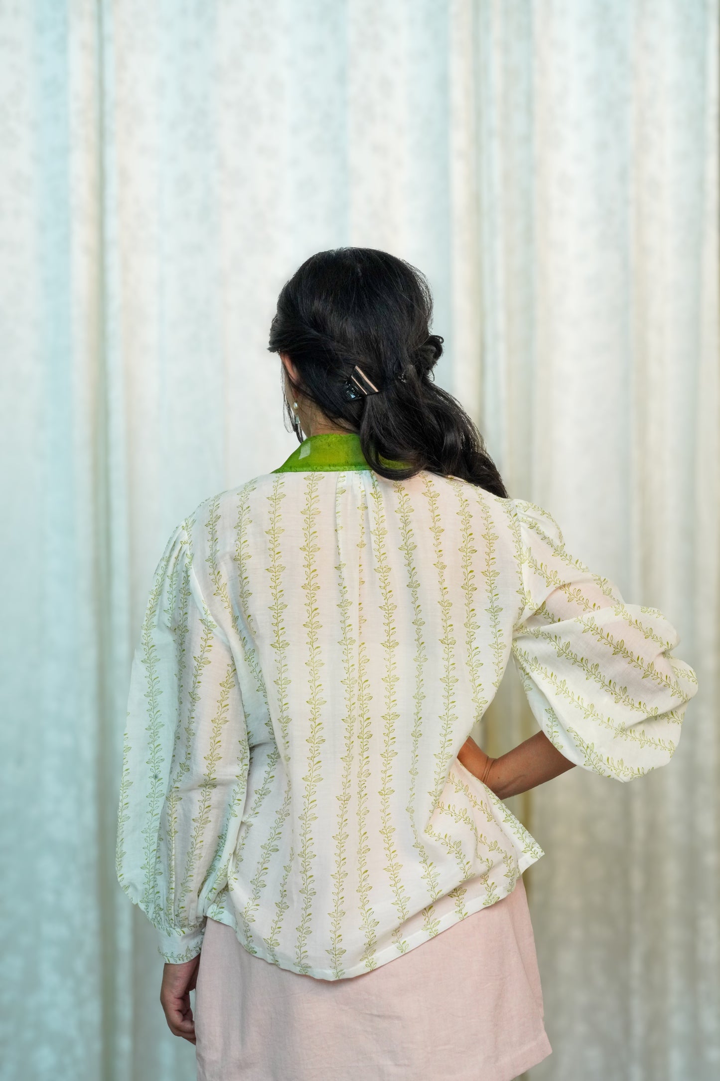 Ivory Mist Vine Top
