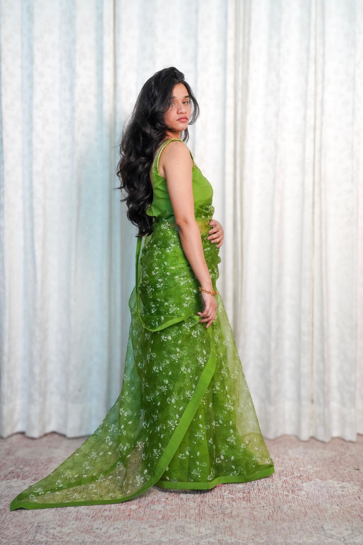 Wild Green Organza Saree- Shola Blossom
