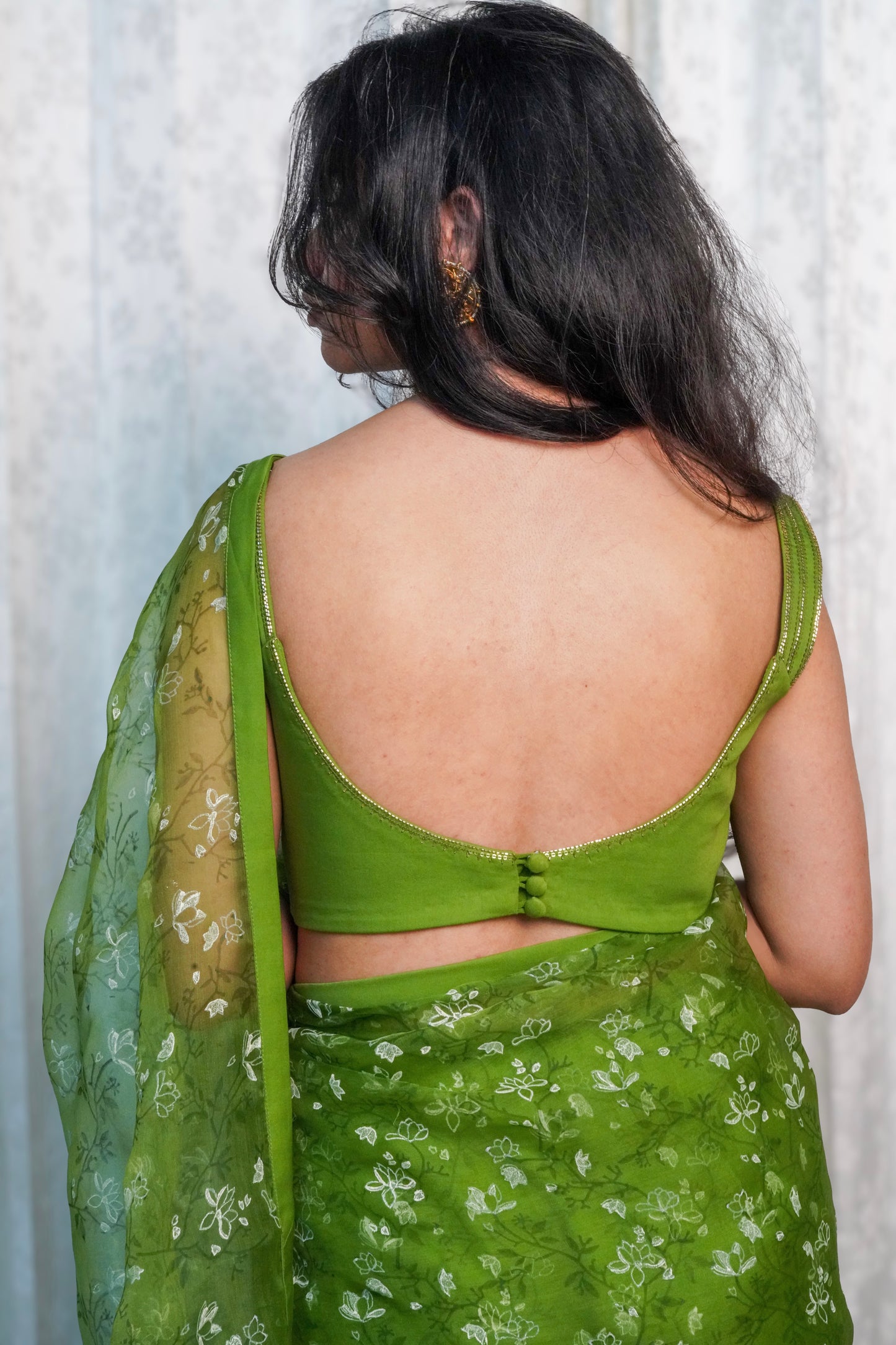 Wild Green Organza Saree- Shola Blossom