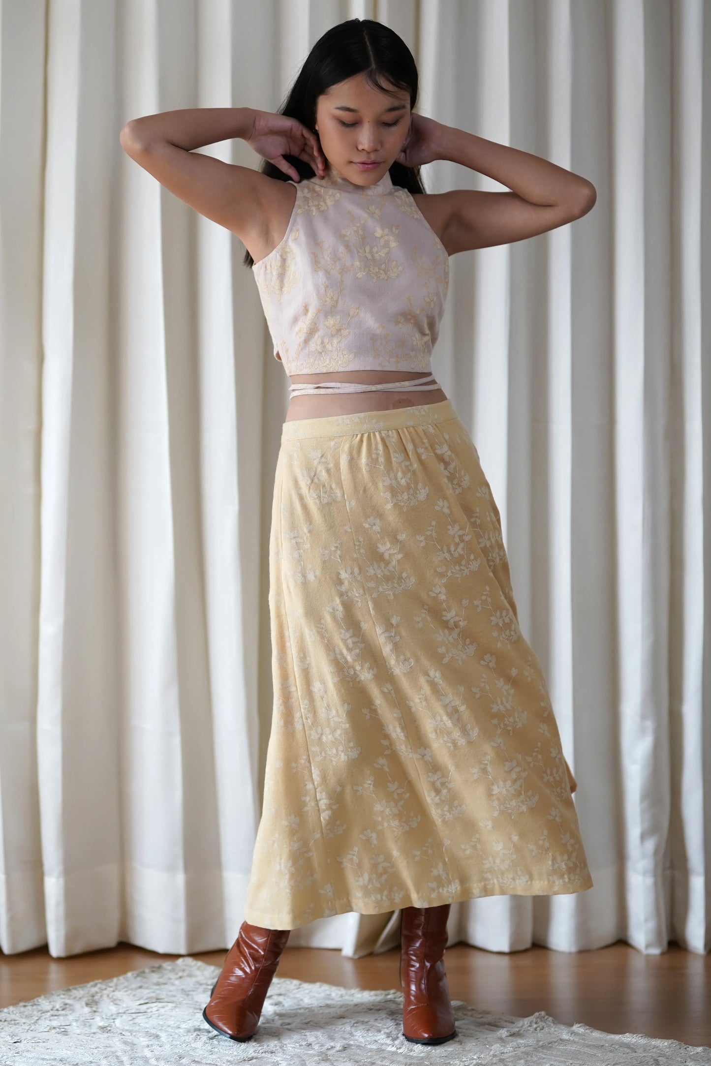 Blush woollen top