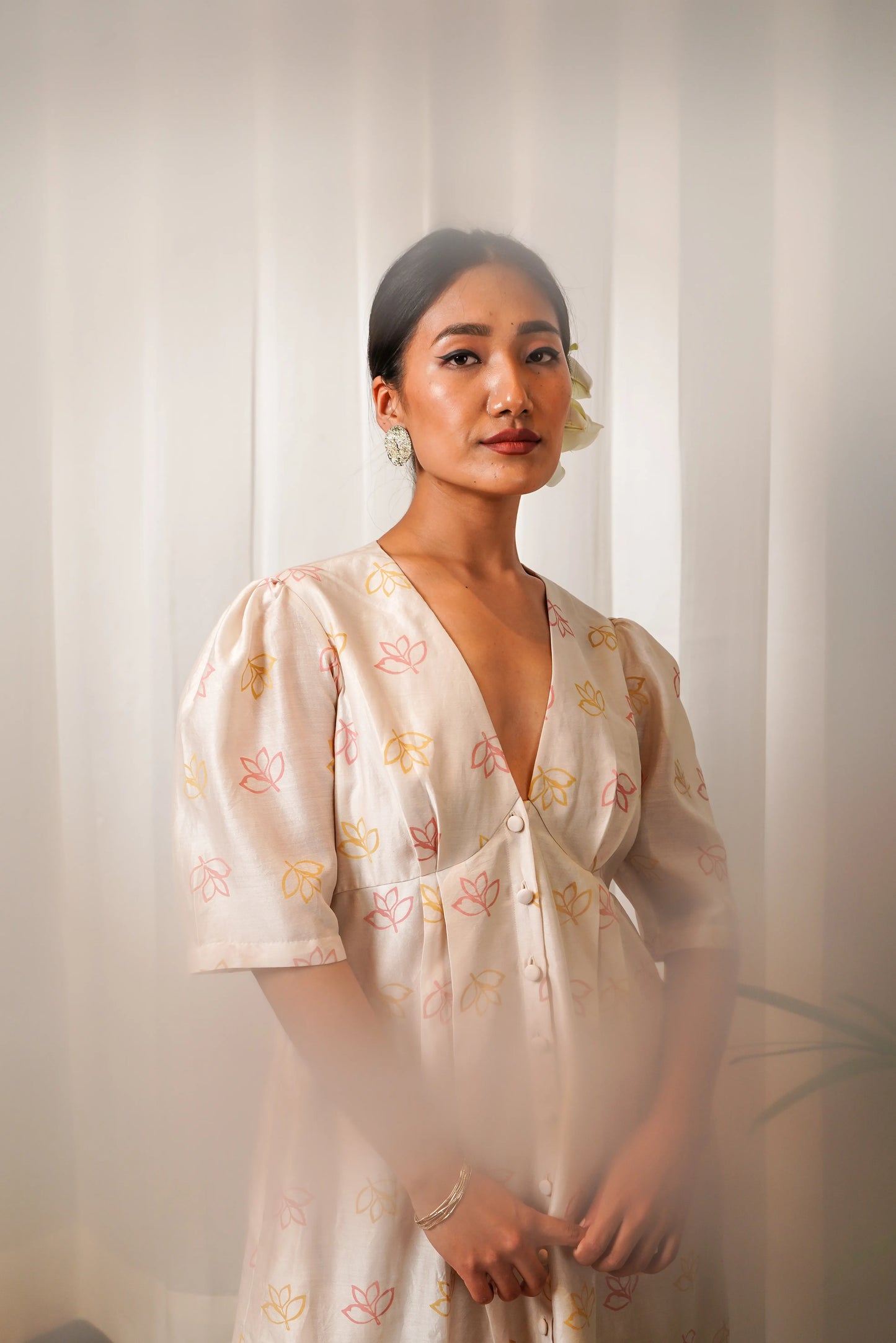 Double leaf dress